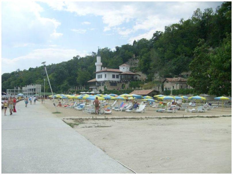 Guest Rooms Soleo Balchik Exterior photo