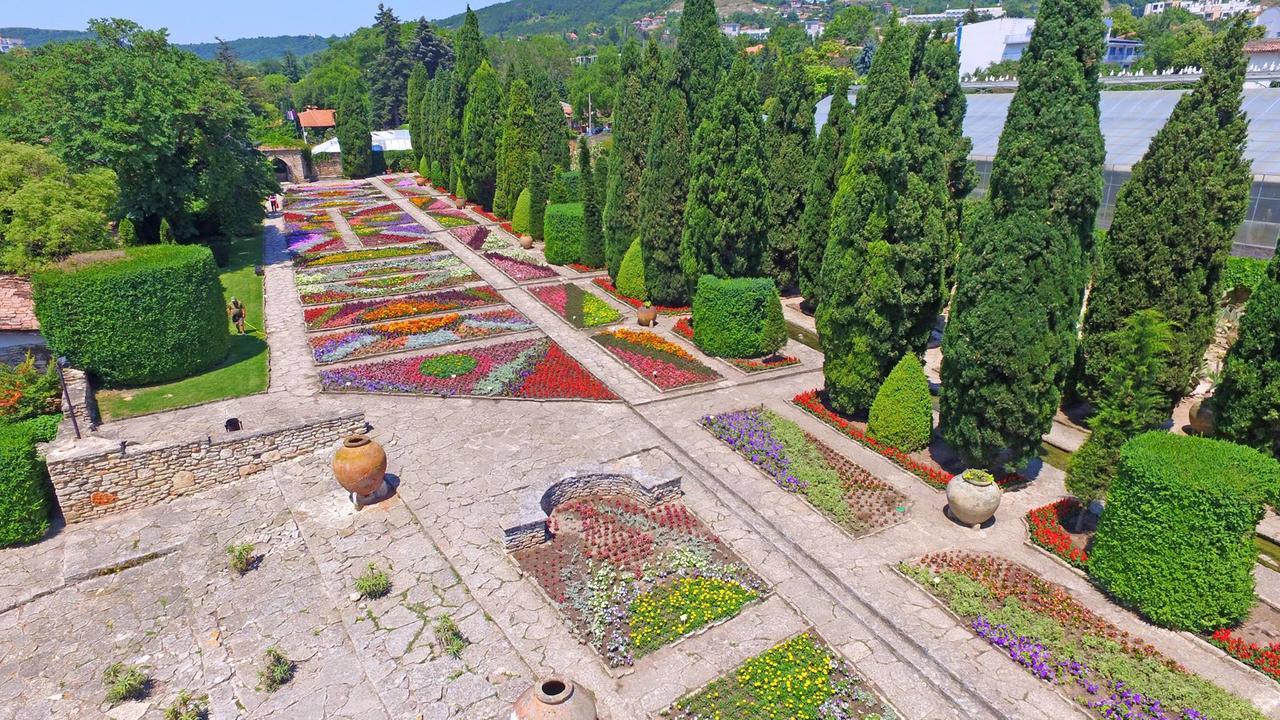 Guest Rooms Soleo Balchik Exterior photo